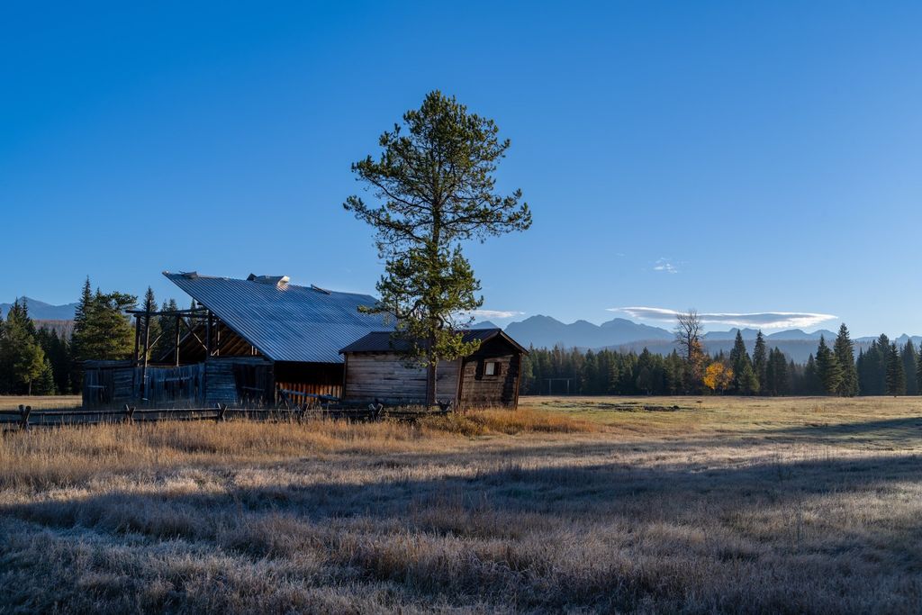8500 North Fork Road, Polebridge, MT 59928 photo 113