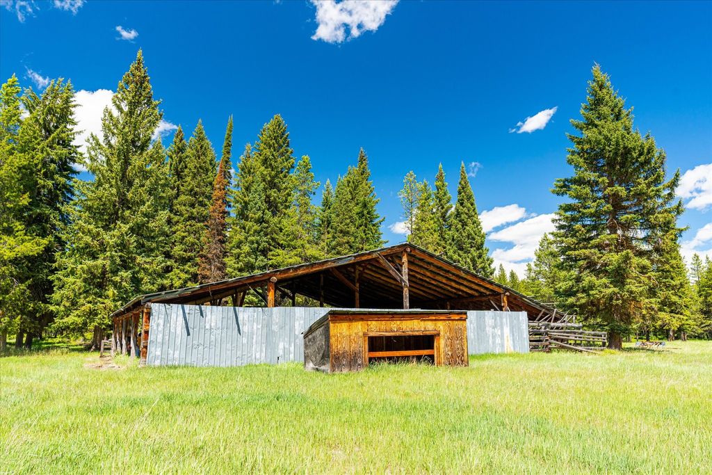 8500 North Fork Road, Polebridge, MT 59928 photo 23