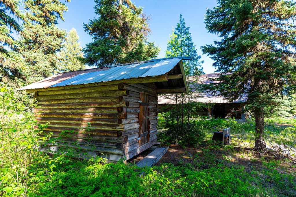 8500 North Fork Road, Polebridge, MT 59928 photo 56