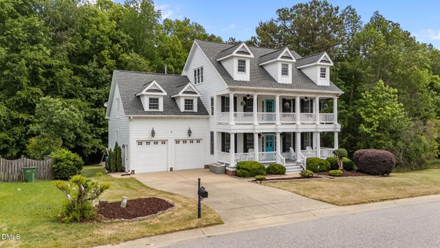 513 Lake Gaston Drive, Fuquay Varina, NC 27526