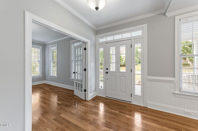 513 Lake Gaston Drive, Fuquay Varina, NC 27526
