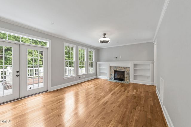 513 Lake Gaston Drive, Fuquay Varina, NC 27526