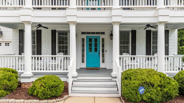 513 Lake Gaston Drive, Fuquay Varina, NC 27526