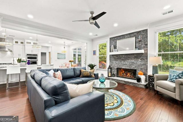 2890 Sandtown Place Court SW, Marietta, GA 30064