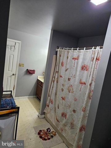 1125 ASHBOURNE DR, Reading, PA 19605