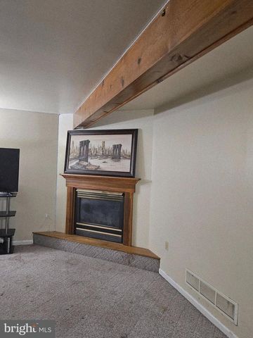 1125 ASHBOURNE DR, Reading, PA 19605