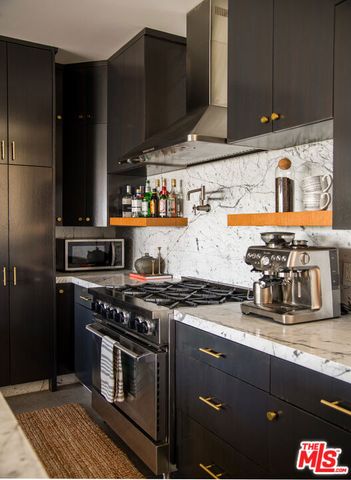 3606 Berry Drive, Studio City (los Angeles), CA 91604
