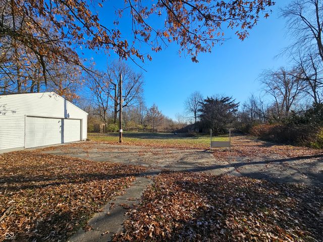 4897 N Mitthoefer Road, Indianapolis, IN 46235