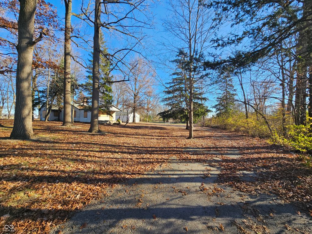 4897 N Mitthoefer Road, Indianapolis, IN 46235