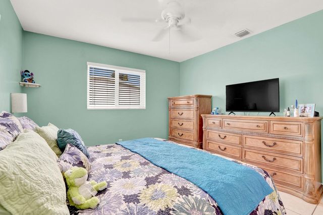 3159 Riddle Rd, West Palm Beach, FL 33406