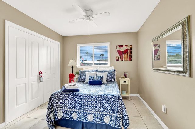 3159 Riddle Rd, West Palm Beach, FL 33406