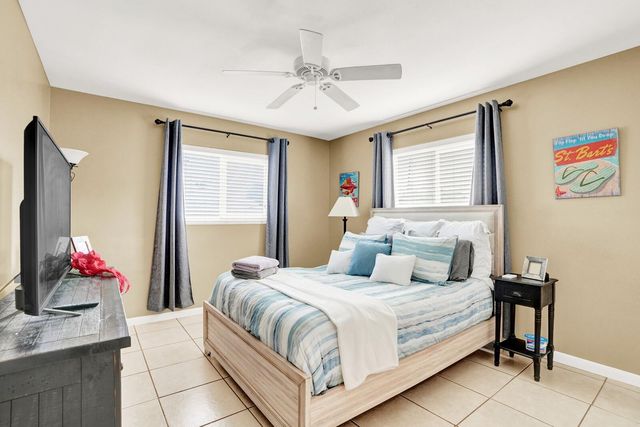 3159 Riddle Rd, West Palm Beach, FL 33406