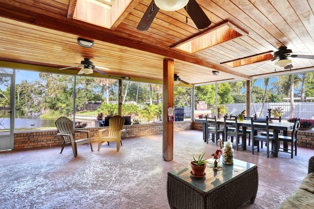 3159 Riddle Rd, West Palm Beach, FL 33406