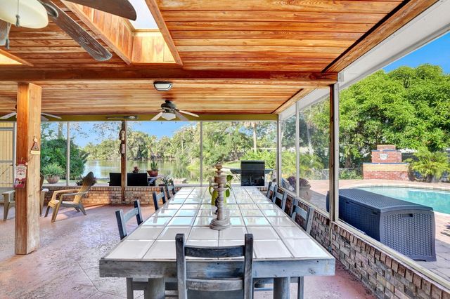 3159 Riddle Rd, West Palm Beach, FL 33406