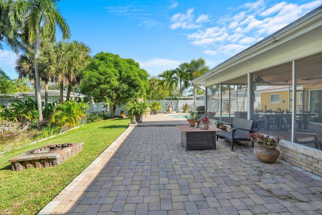 3159 Riddle Rd, West Palm Beach, FL 33406