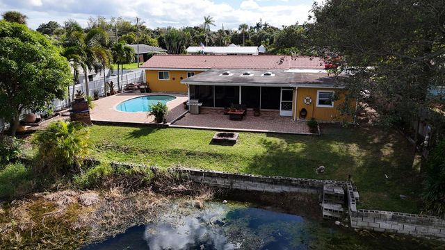 3159 Riddle Rd, West Palm Beach, FL 33406