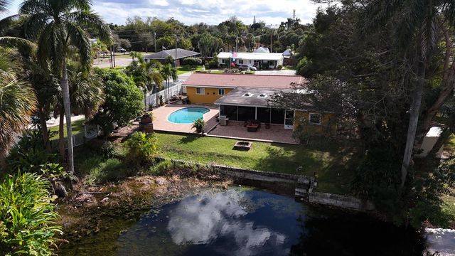 3159 Riddle Rd, West Palm Beach, FL 33406