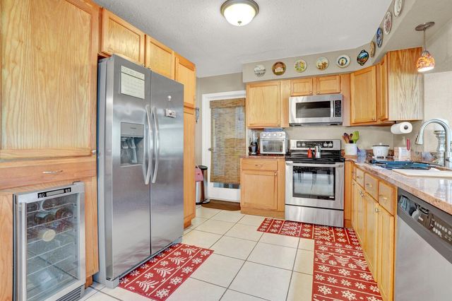 3159 Riddle Rd, West Palm Beach, FL 33406