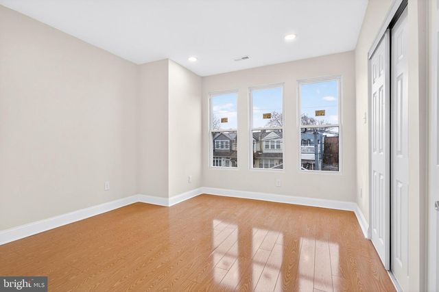 5965 CHESTER AVE, Philadelphia, PA 19143