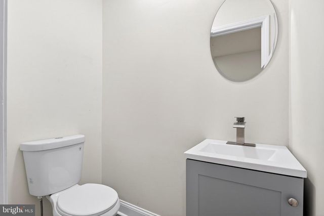 5965 CHESTER AVE, Philadelphia, PA 19143