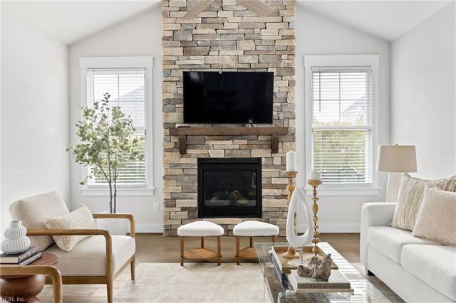 105 Alexandria WAY, Carrollton, VA 23314