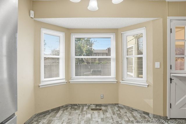 8116 S Florence Place, Tulsa, OK 74137