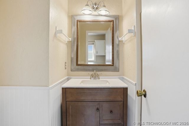 8116 S Florence Place, Tulsa, OK 74137