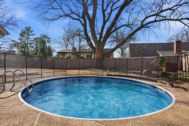 8116 S Florence Place, Tulsa, OK 74137