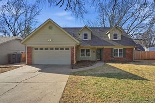 8116 S Florence Place, Tulsa, OK 74137