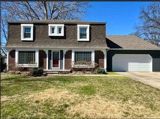 7230 Hemlock Street, Overland Park, KS 66204