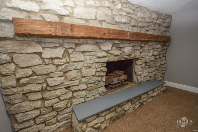 4044 S Younkin Drive, Redkey, IN 47373