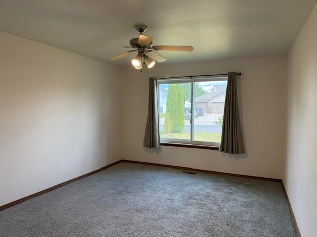 7912 S Strawberry St, Cheney, WA 99004