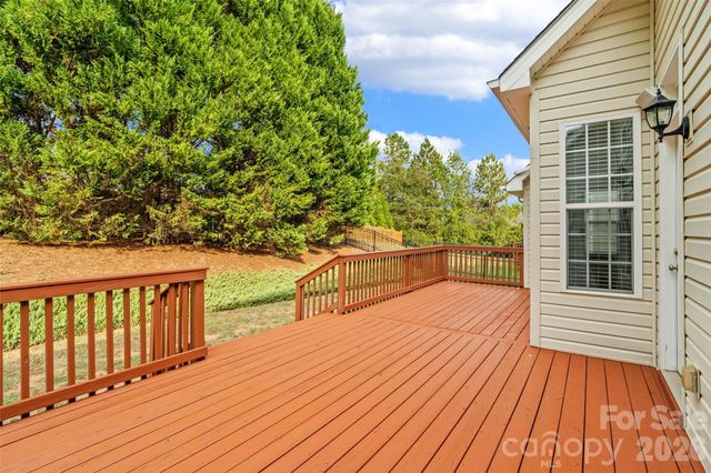 1588 Essex Hall Drive, Rock Hill, SC 29730