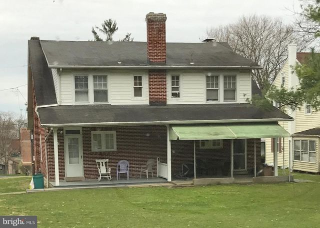 33 N PRINCE ST, Millersville, PA 17551