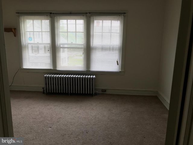 33 N PRINCE ST, Millersville, PA 17551