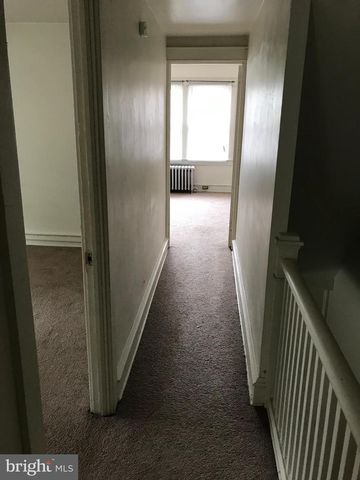 33 N PRINCE ST, Millersville, PA 17551