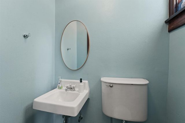 1703 Broadway Street, Galveston, TX 77550