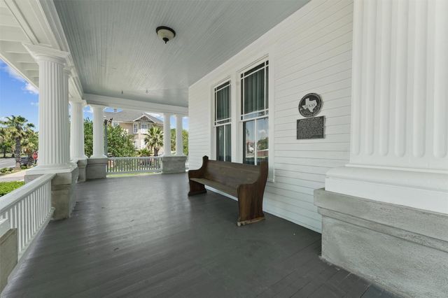 1703 Broadway Street, Galveston, TX 77550
