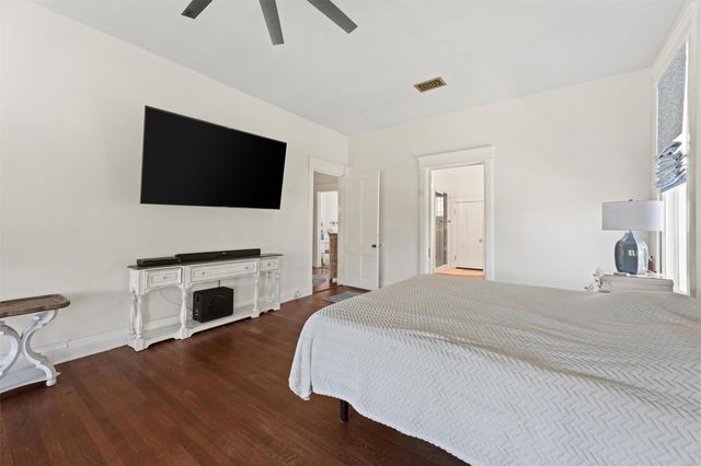 1703 Broadway Street, Galveston, TX 77550