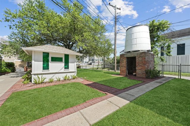 1703 Broadway Street, Galveston, TX 77550