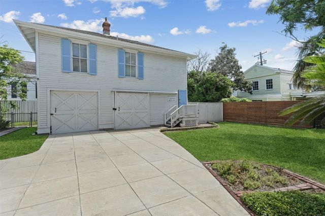 1703 Broadway Street, Galveston, TX 77550