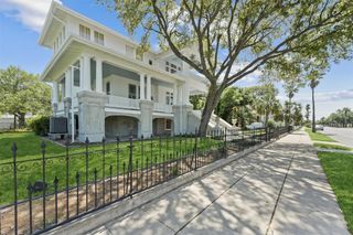 1703 Broadway Street, Galveston, TX 77550
