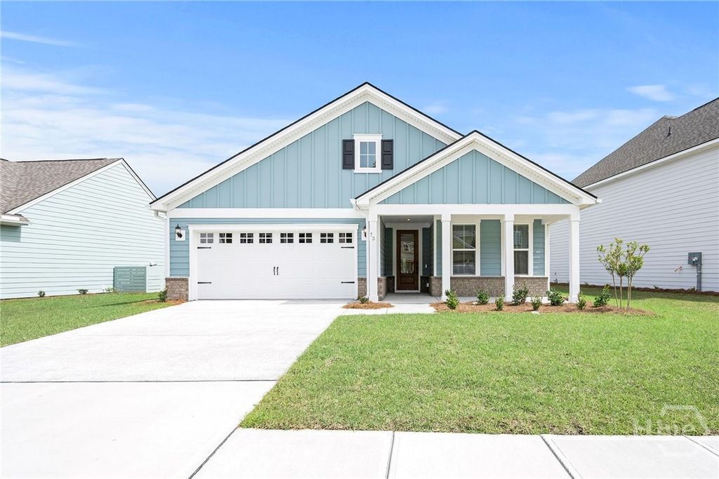 73 Chatham Lane, Richmond Hill, GA 31324