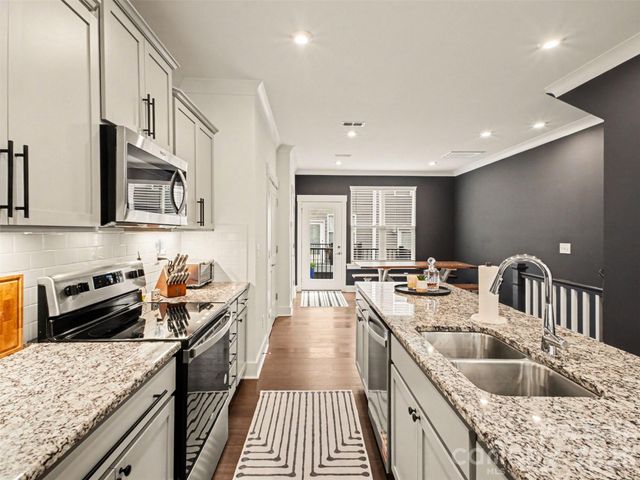 2011 Federation Court, Charlotte, NC 28205