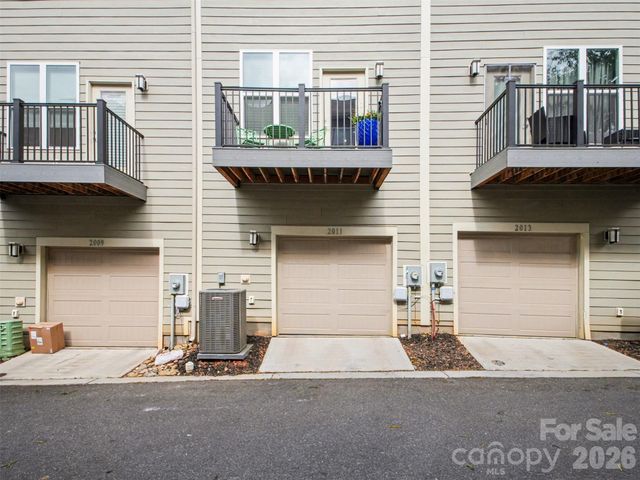 2011 Federation Court, Charlotte, NC 28205