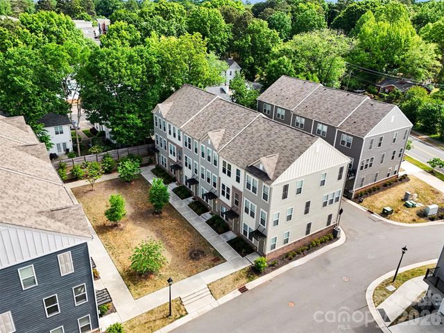 2011 Federation Court, Charlotte, NC 28205