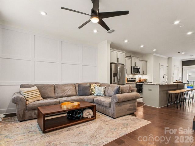 2011 Federation Court, Charlotte, NC 28205