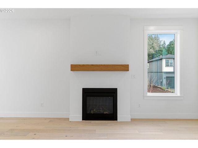 14220 Se Ellis St, Portland, OR 97236