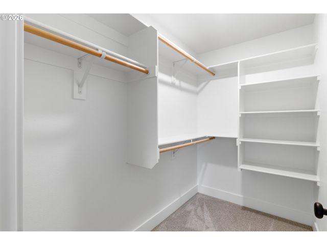 14220 Se Ellis St, Portland, OR 97236