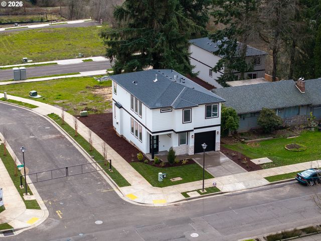 14220 Se Ellis St, Portland, OR 97236